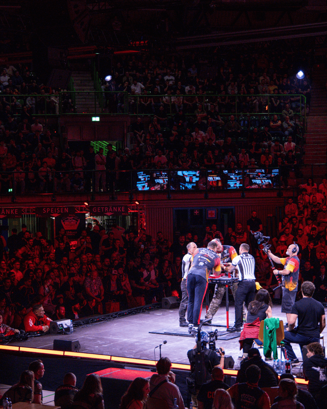 East_vs_West_23_Auction_3